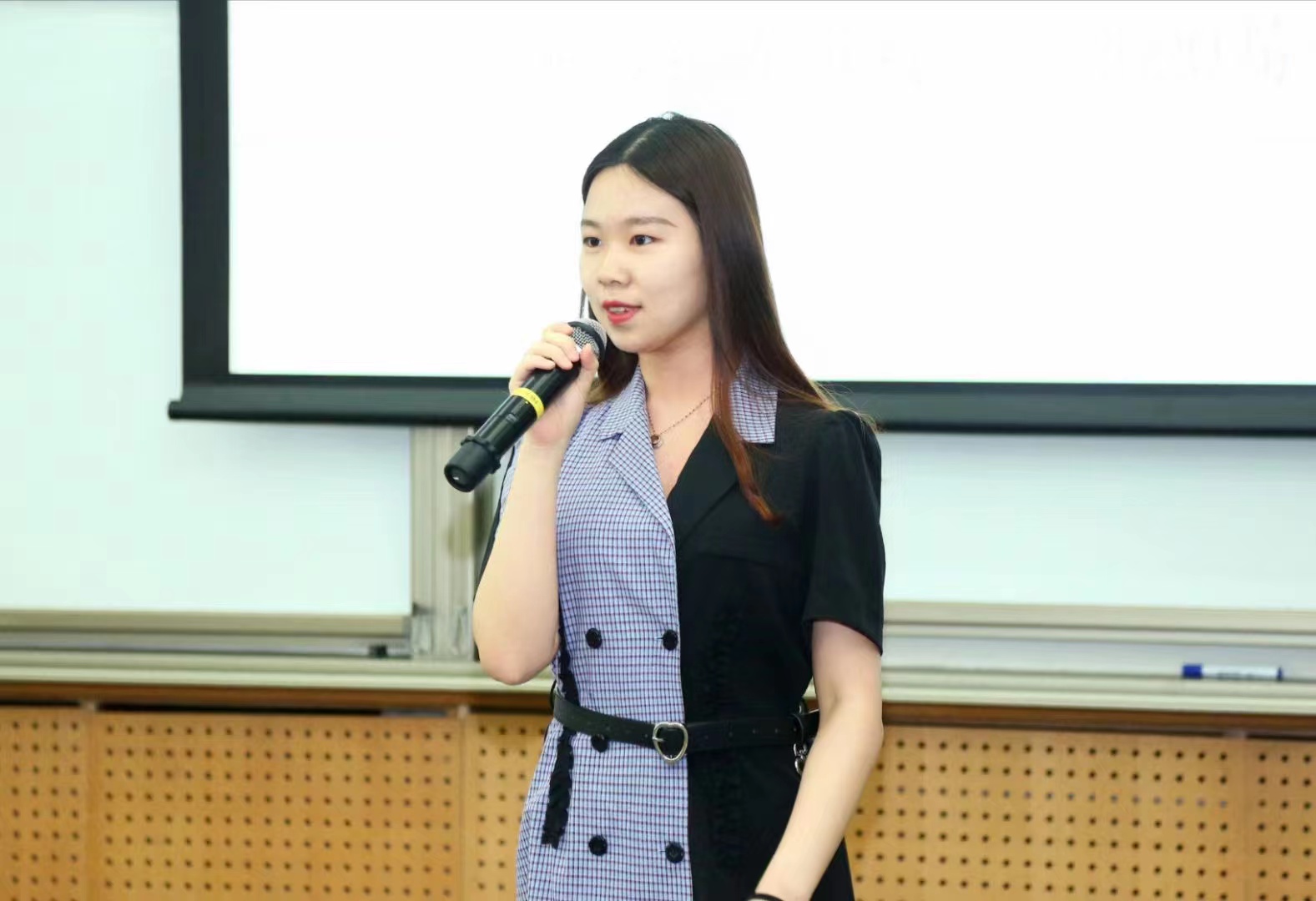 MG电子游戏故事集丨侯诗琪：冀以尘雾之微，补益山海