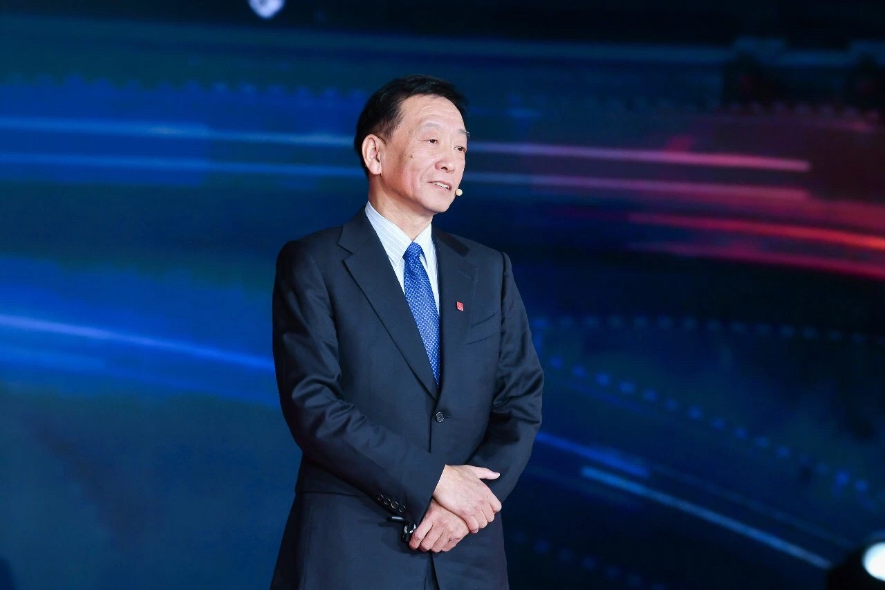 E9E3AC381BBC37C9C59D9F728B3_587DD349_1DB90