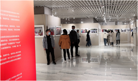 32BF2F43F8FC466C25A0A61CDC1_BCB75372_352F1