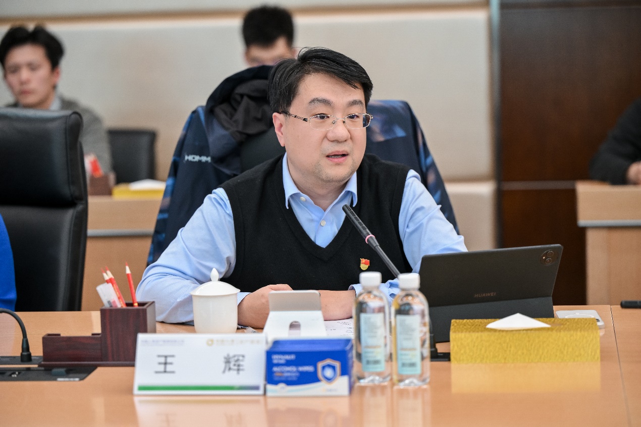 6FF95FF3FF91890BB83A8BA55EE_7A136025_4B156