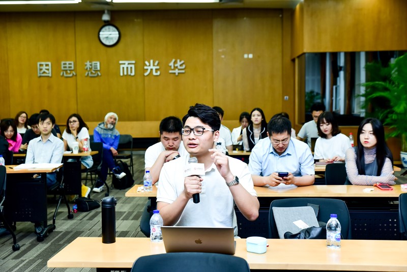 41C3DC6E760C61D0A2ACF09CBDB_28E30195_1AF92