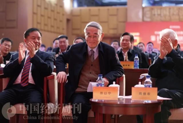 4B3FA1A15D1AD23608A33DBCE53_06D5F8D5_8FF9